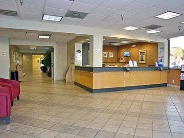Motel 6 Anaheim Maingate Buitenkant foto